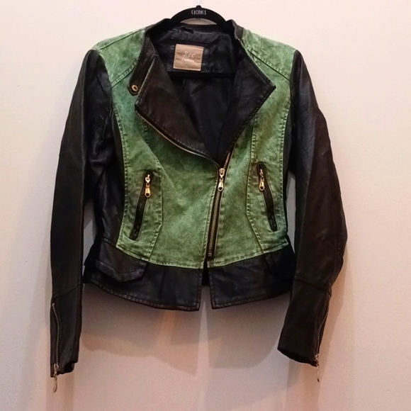 Leather Jacket - Picture 1 of 2